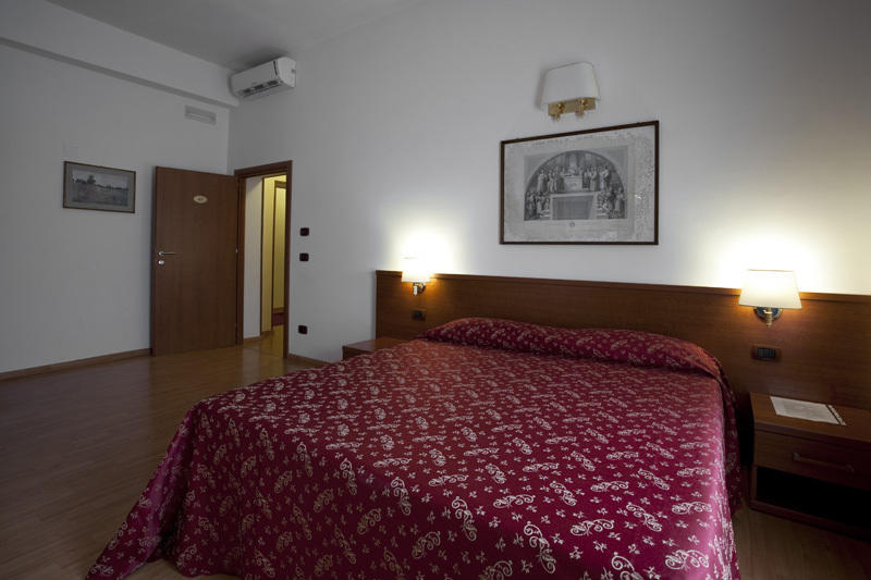 Domus Appia 154 B&B Рим Стая снимка